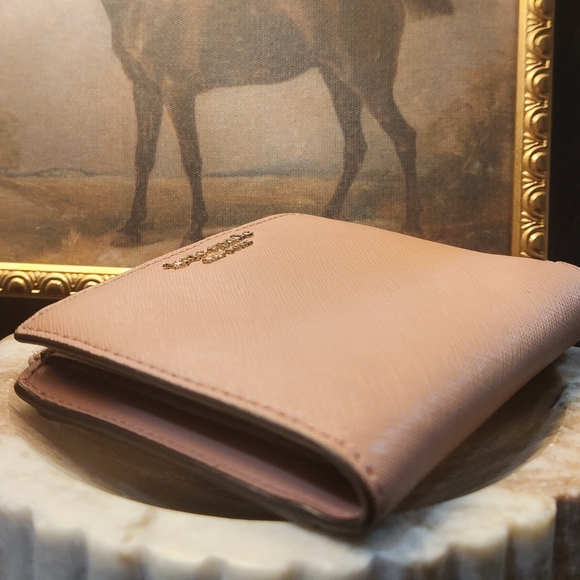 AUTHENTIC KATE SPADE PINK WALLET - Picture 4 of 5